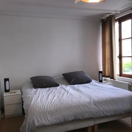 Ferienhaus Maison De Famille Idealement Situee